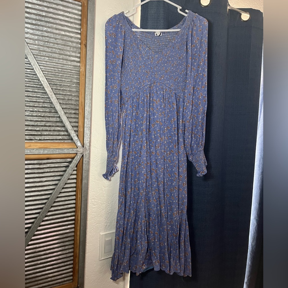 Smocked tier floral maxi dress
